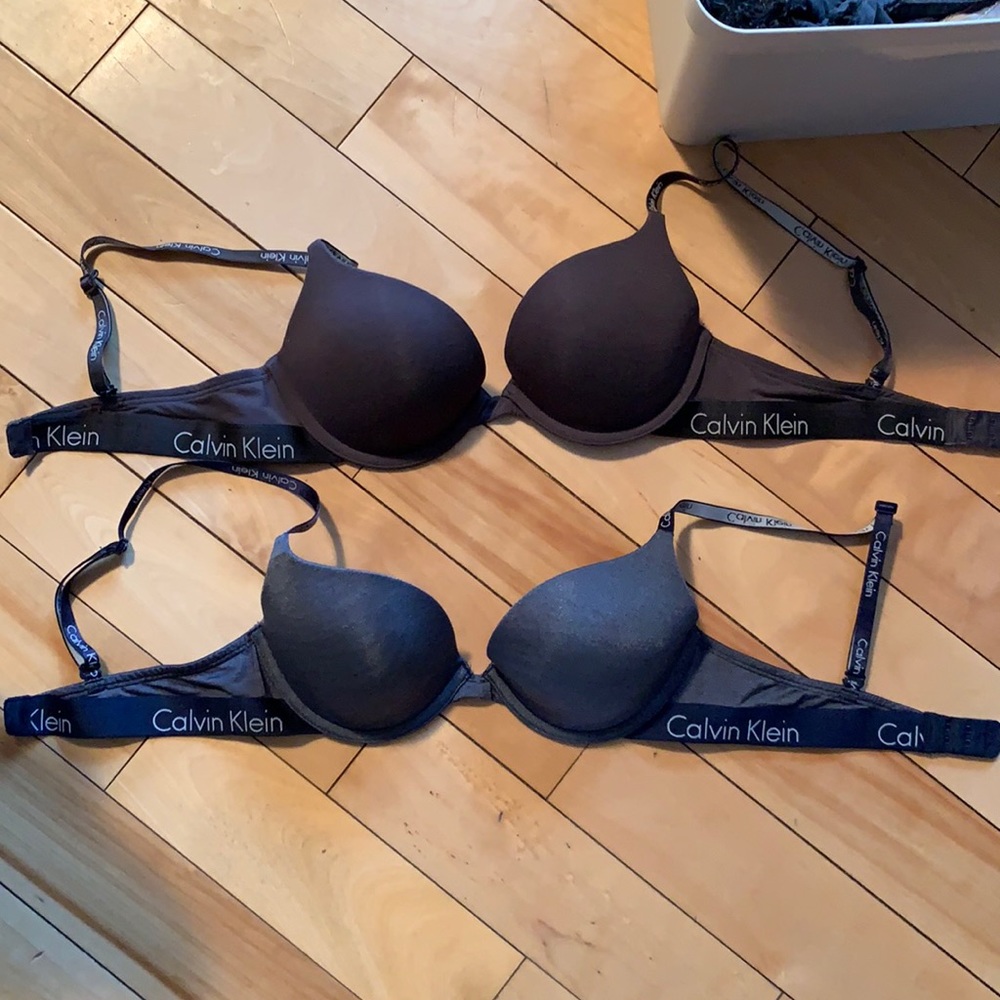 Calvin Klein bra size 34B